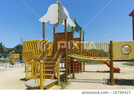 兒童公園遊樂場設備 16790425