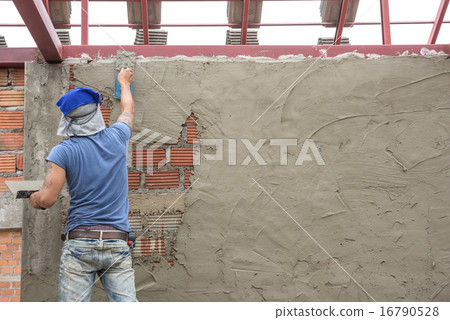 Builder worker plastering concrete at wall Builder worker plastering concrete at wall 16790528