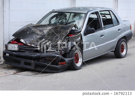 car accident 16792113