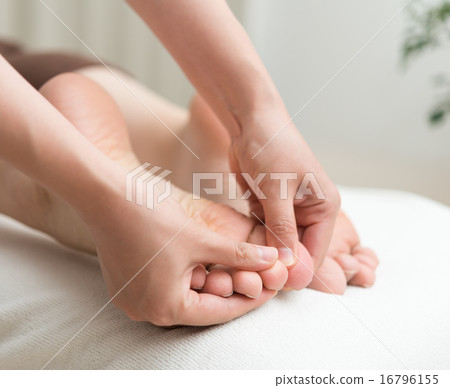 Foot massage image (male guest) Foot massage image (male guest) 16796155