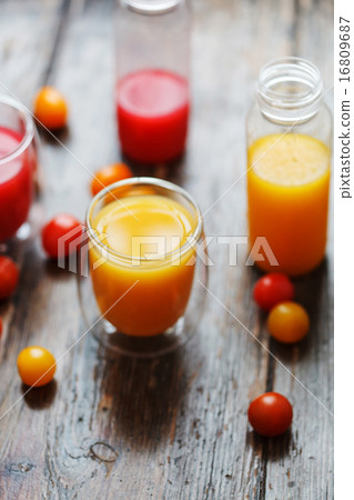 fresh juice 16809687