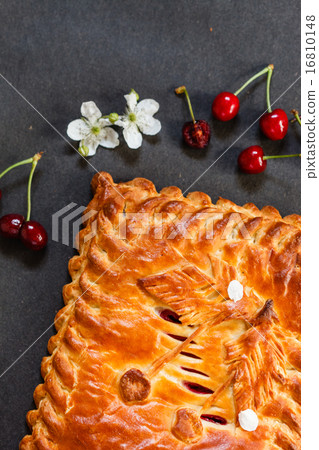 cherry pie 16810148