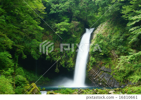 Rinno Waterfall Rinno Waterfall 16810661