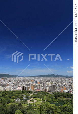 Kuribayashi Park East Gate and the Commerce and Industry Promotion Hall seen from Shimune Mountain, South Garden North Lake, and Takamatsu Town (left is Yashima) Kuribayashi Park East Gate and the Commerce and Industry Promotion Hall seen from Shimune Mountain, South Garden North Lake, and Takamatsu Town (left is Yashima) 16819397