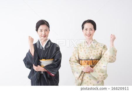 和服的中間女人 和服的中間女人 16820911