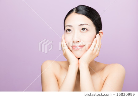 女性皮膚護理圖像 16820999