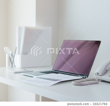 Desk work Desk work 16821768