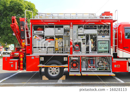 Side of the rescue work vehicle (right) Side of the rescue work vehicle (right) 16828113