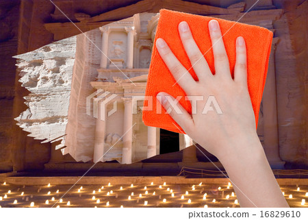 hand deletes night view of Petra by orange rag hand deletes night view of Petra by orange rag 16829610