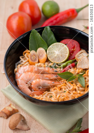 Tom yum kung with noodles, popular Thai cuisine 16830813