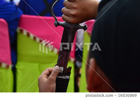 Indian Sikh's sword 16830869