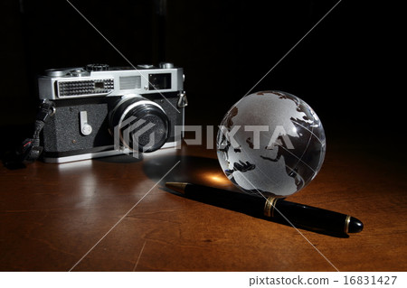 Camera and pen 16831427