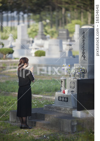 a visit to a grave a visit to a grave 16834648