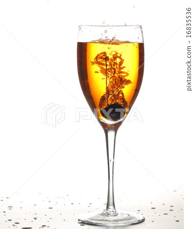 Cherry water splash wine glass  16835536