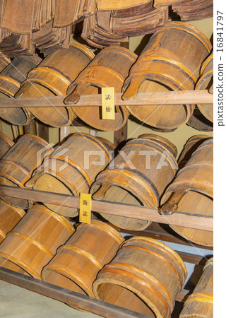 Tools for making sake / Trials and boiled rice 16841797