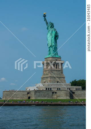 the statue of Liberty the statue of Liberty 16843485