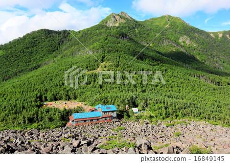 從Yatsugatake山和Hirasaka山,Higashi-dake和Youth hut的攀登 從Yatsugatake山和Hirasaka山,Higashi-dake和Youth hut的攀登 16849145