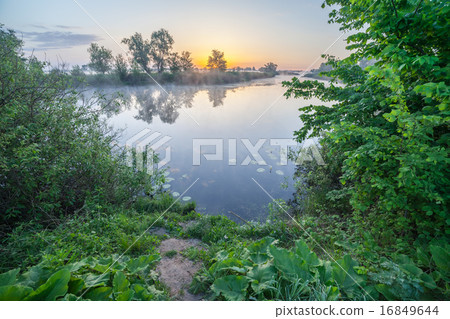 Colourful sunset on the river Colourful sunset on the river 16849644