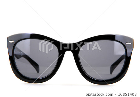 Sunglasses 16851408