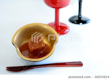 沖繩地區的美食如豆腐 沖繩地區的美食如豆腐 16854824