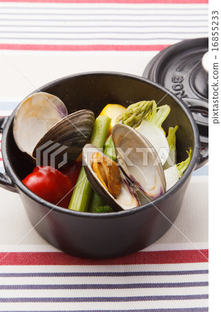 熱蔬菜和蒸貽貝 熱蔬菜和蒸貽貝 16855233