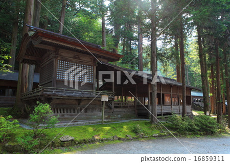 Suwa Taisha Teshiko 5 Inter-corridor Suwa Taisha Teshiko 5 Inter-corridor 16859311
