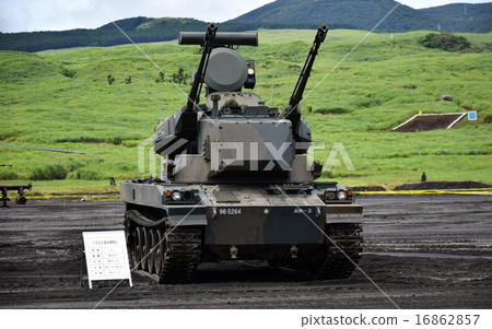 Sky Shooter 87 AW (87 self-propelled aircraft gun) 2014 Fuji general fire exercise Sky Shooter 87 AW (87 self-propelled aircraft gun) 2014 Fuji general fire exercise 16862857