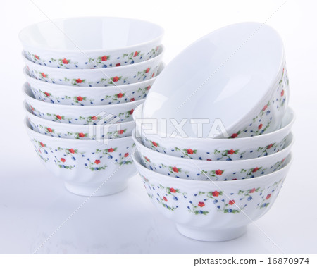 bowl, ceramic bowl on white background. 16870974