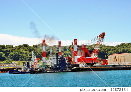 Dredging work 16872184