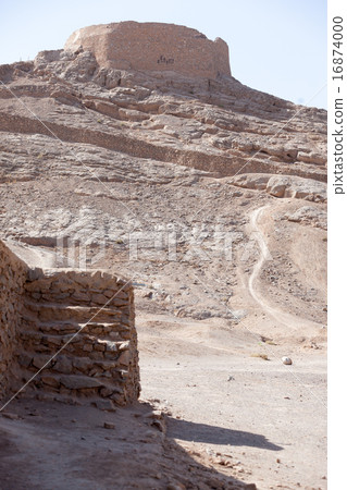 Dakhma,Tower of silence 16874000