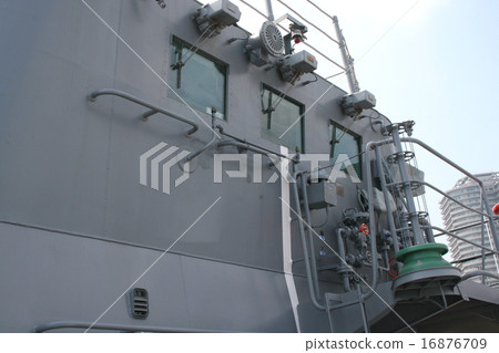 Try on the Aegis destroyer "Kirishima" 16876709