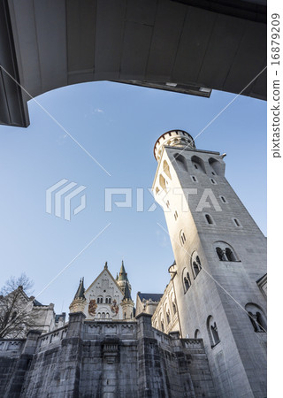 Scenery seen from the entrance of Neuschwanstein castle 16879209