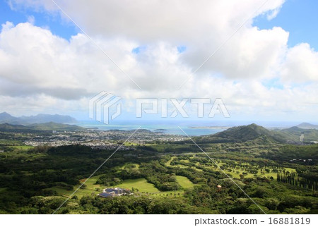 Golf course from Hawaii Tropical paradise Kuala Observation deck and beautiful panorama of the Pacific Ocean 16881819