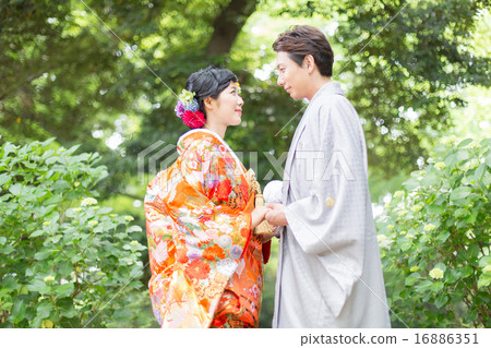 盯著 多彩婚禮和服 和式婚禮 16886351