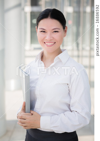 Businesswoman Businesswoman 16886592