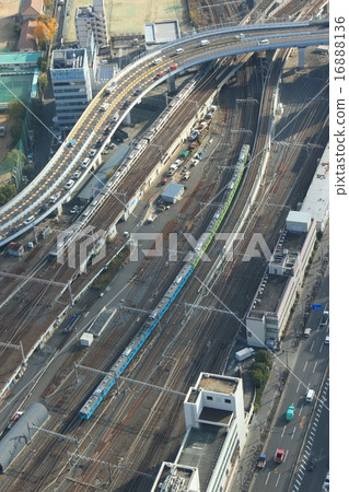 Yamato Line 103 system straight through the Osaka cyclic line Yamato Line 103 system straight through the Osaka cyclic line 16888136