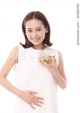 Serial and female Serial and female 16888760