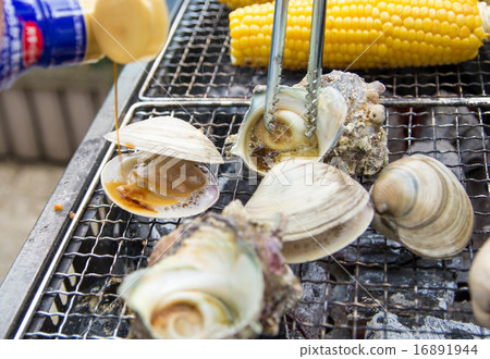 Char-grilled seafood Char-grilled seafood 16891944