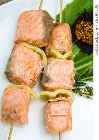Salmon skewer 16897539