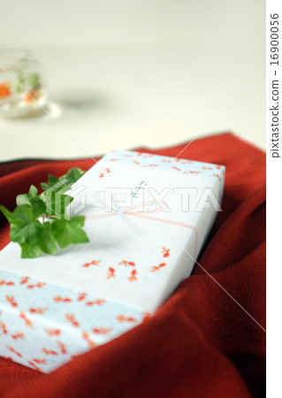 Summer gift Summer gift 16900056