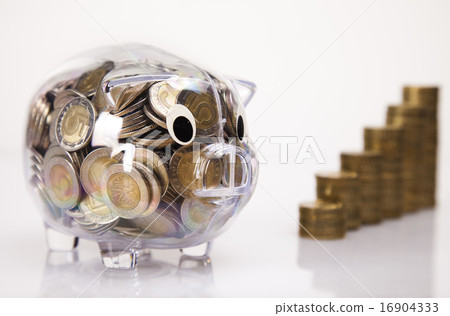 Save and pig bank, natural colorful tone 16904333