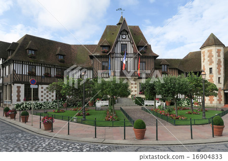 Deauville City, Town Hall 16904833