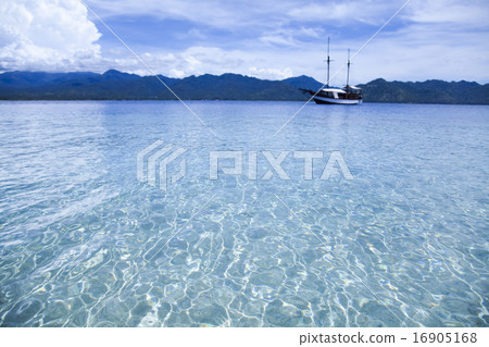 Island of Gili Air, Indonesia Island of Gili Air, Indonesia 16905168