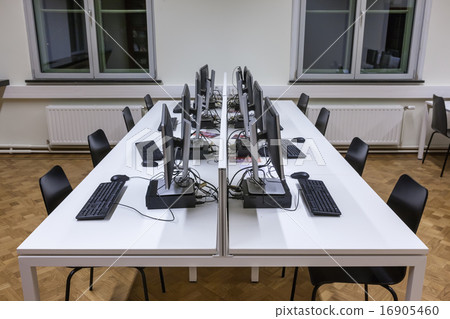 computer classroom computer classroom 16905460