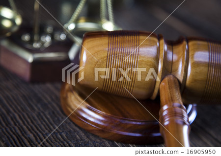 Justice Scale and Gavel, ambient light vivid theme 16905950