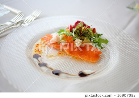 法國菜法國鮭魚醃料 法國菜法國鮭魚醃料 16907082