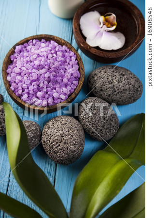 Spa still life background, fresh and organic  16908548