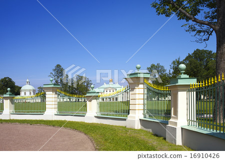 Lomonosov). lower park. Big Menshikovsky palace 16910426