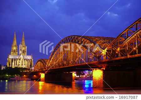 Cologne Cathedral, Germany 16917087