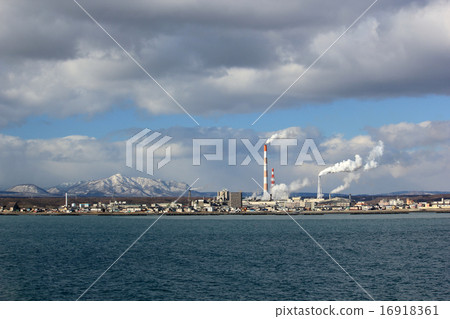 Tomakomai seen from a car ferry Tomakomai seen from a car ferry 16918361